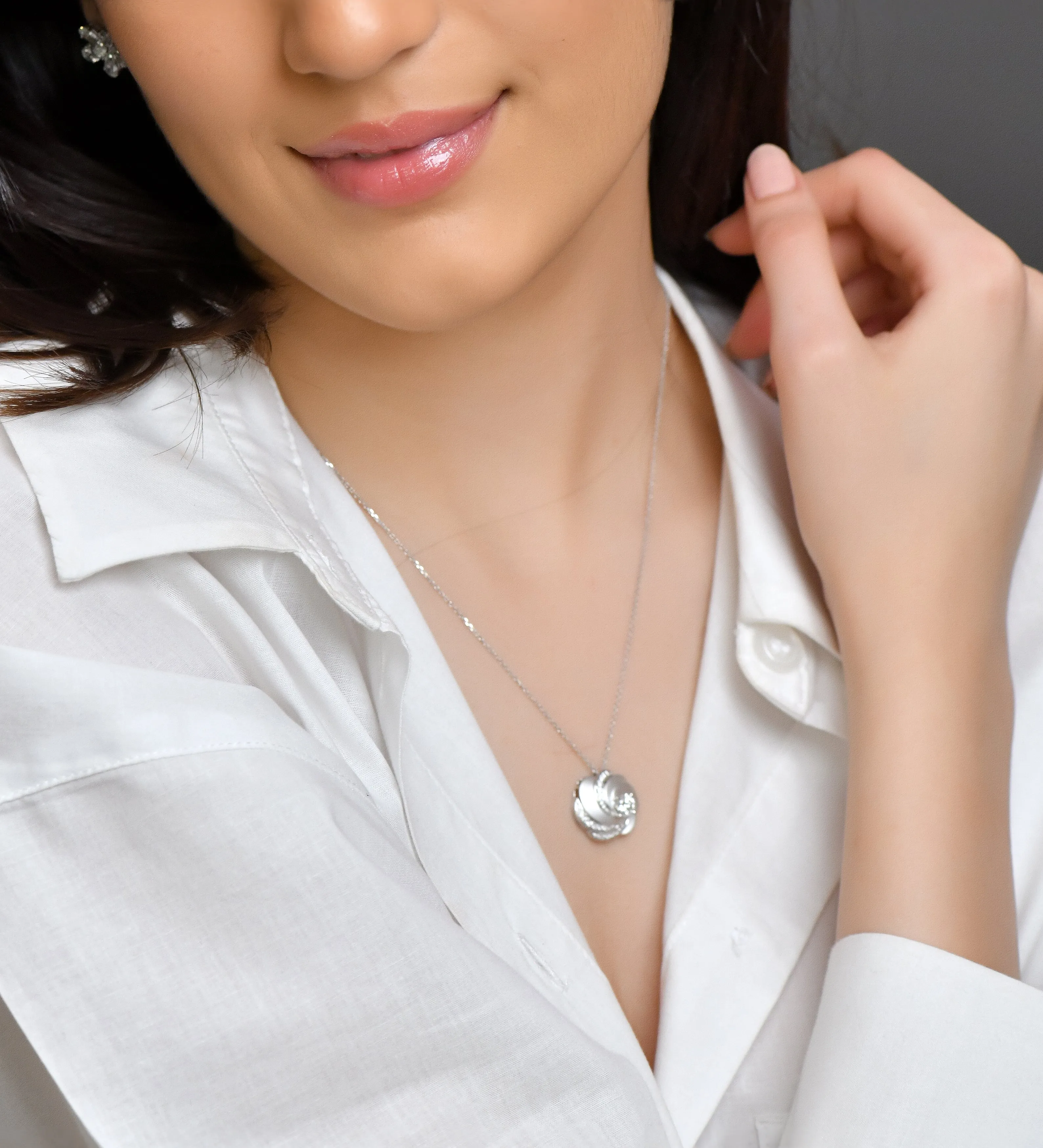 0.74 TW Diamond Pendant