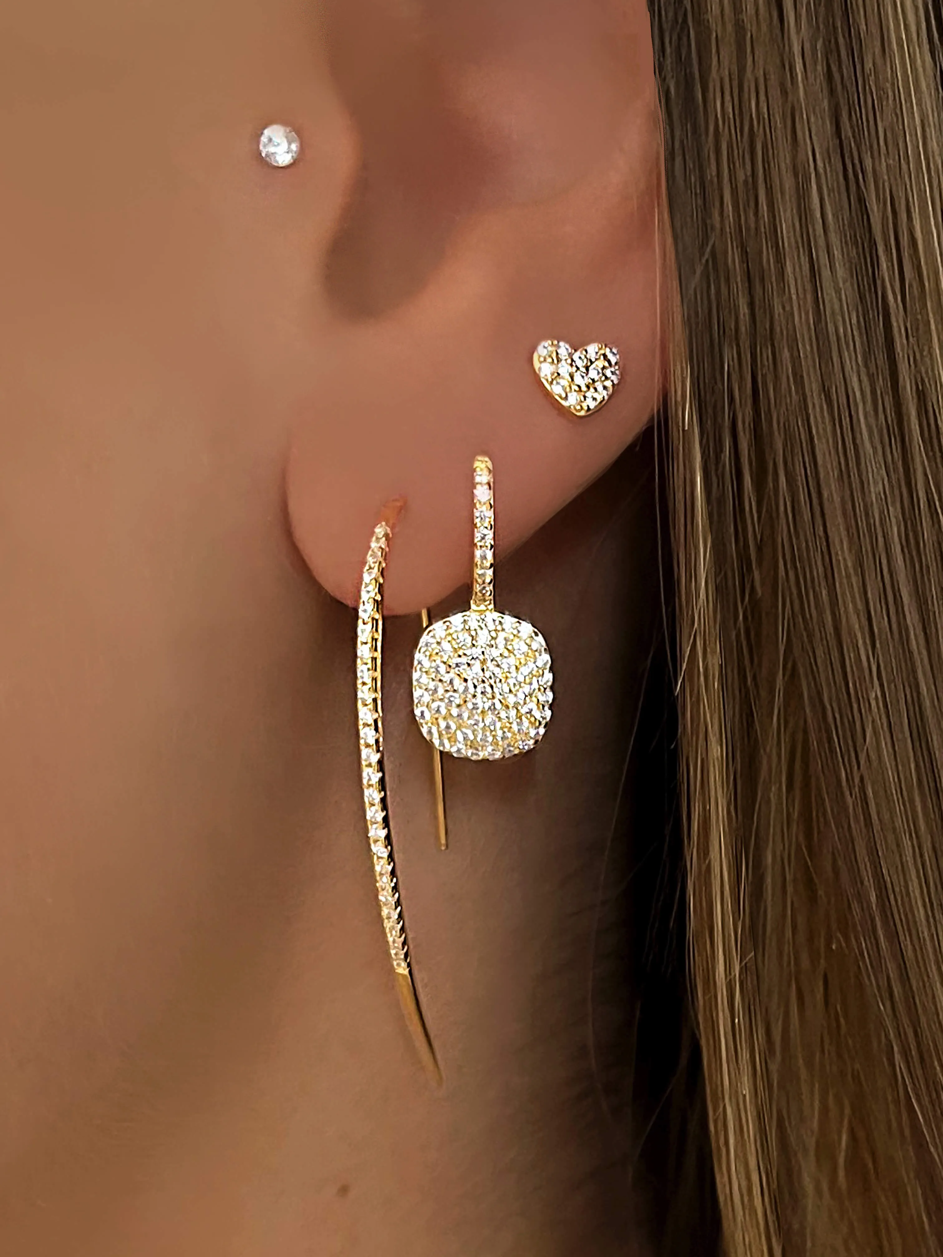 18k yellow gold earrings assembled with zirconium oxide