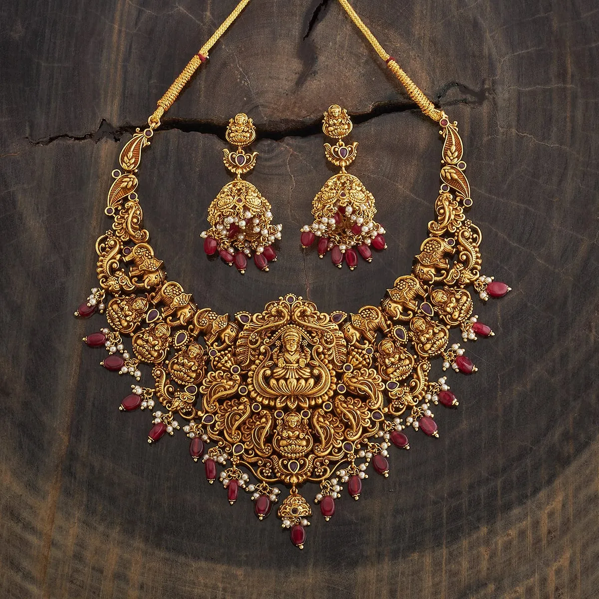 Antique Necklace 182547
