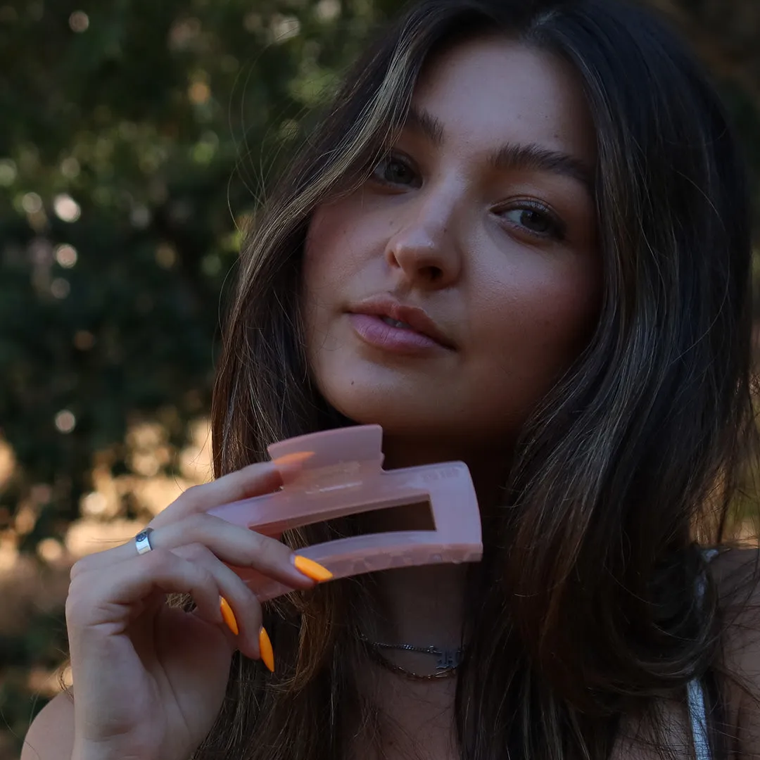 BOMBSHELL CLIP JELLY SOFT PINK