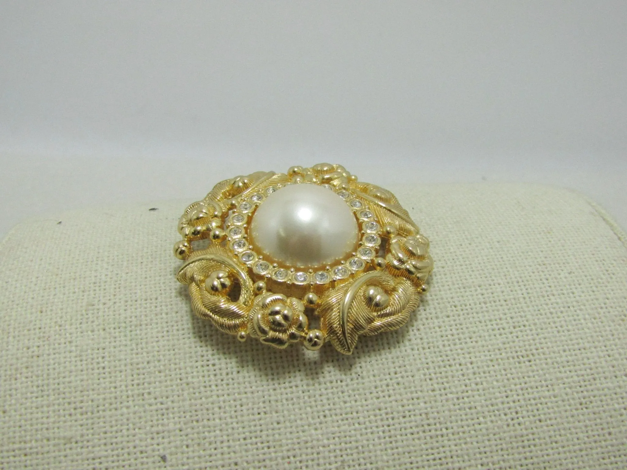 Burberrys  Faux Pearl & Crystal Brooch, Victorian Themed, Gold Tone, 1.75",