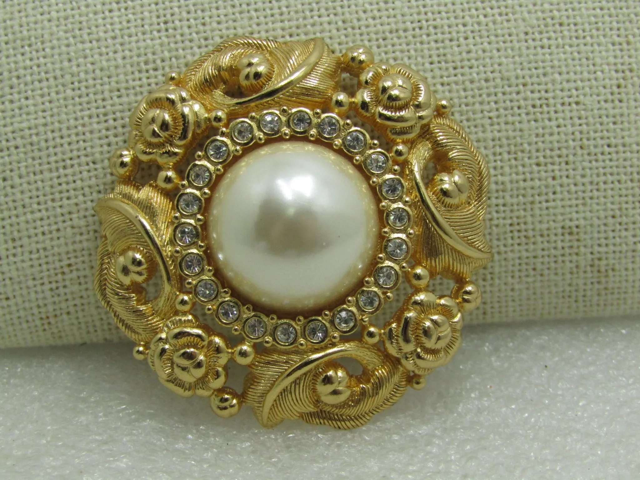 Burberrys  Faux Pearl & Crystal Brooch, Victorian Themed, Gold Tone, 1.75",