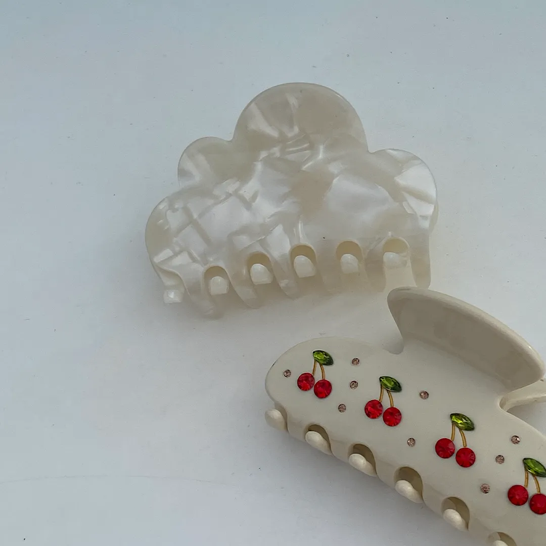 CLOUD CLIP WHITE