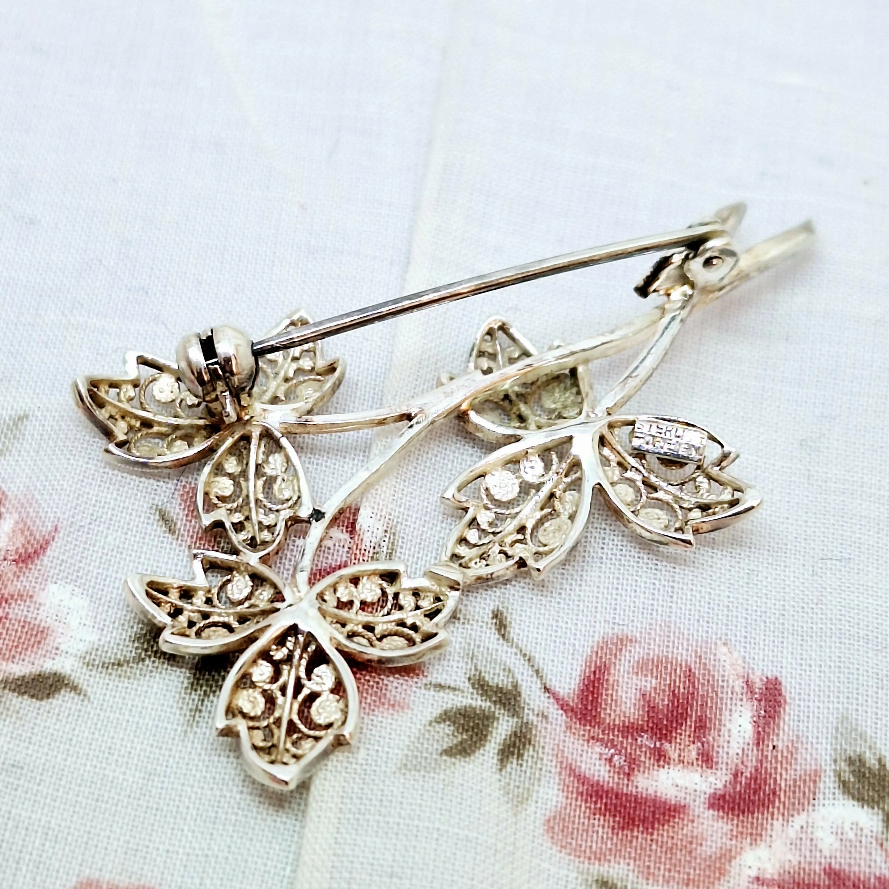 Filigree Silver Leaf Brooch