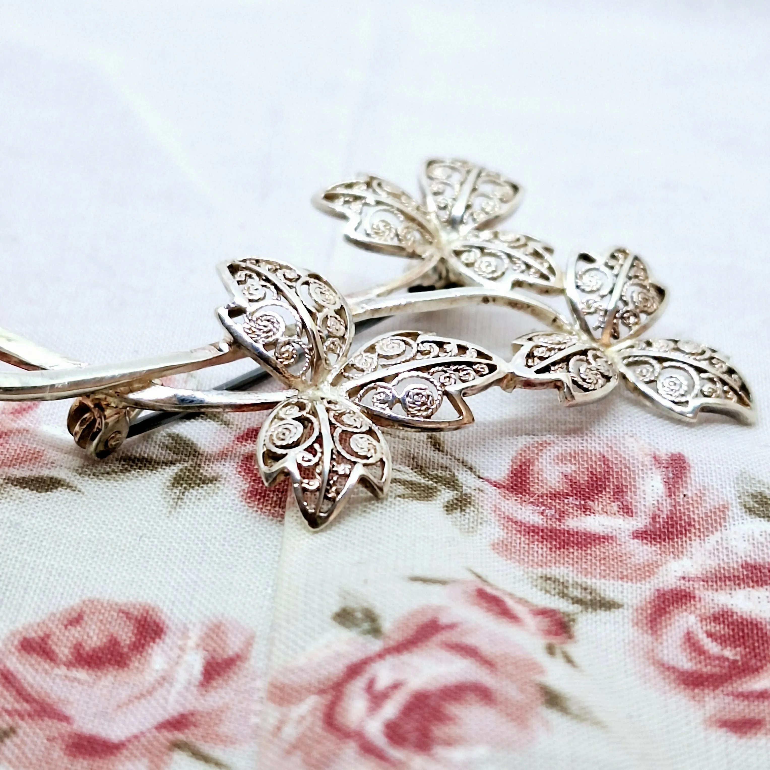 Filigree Silver Leaf Brooch