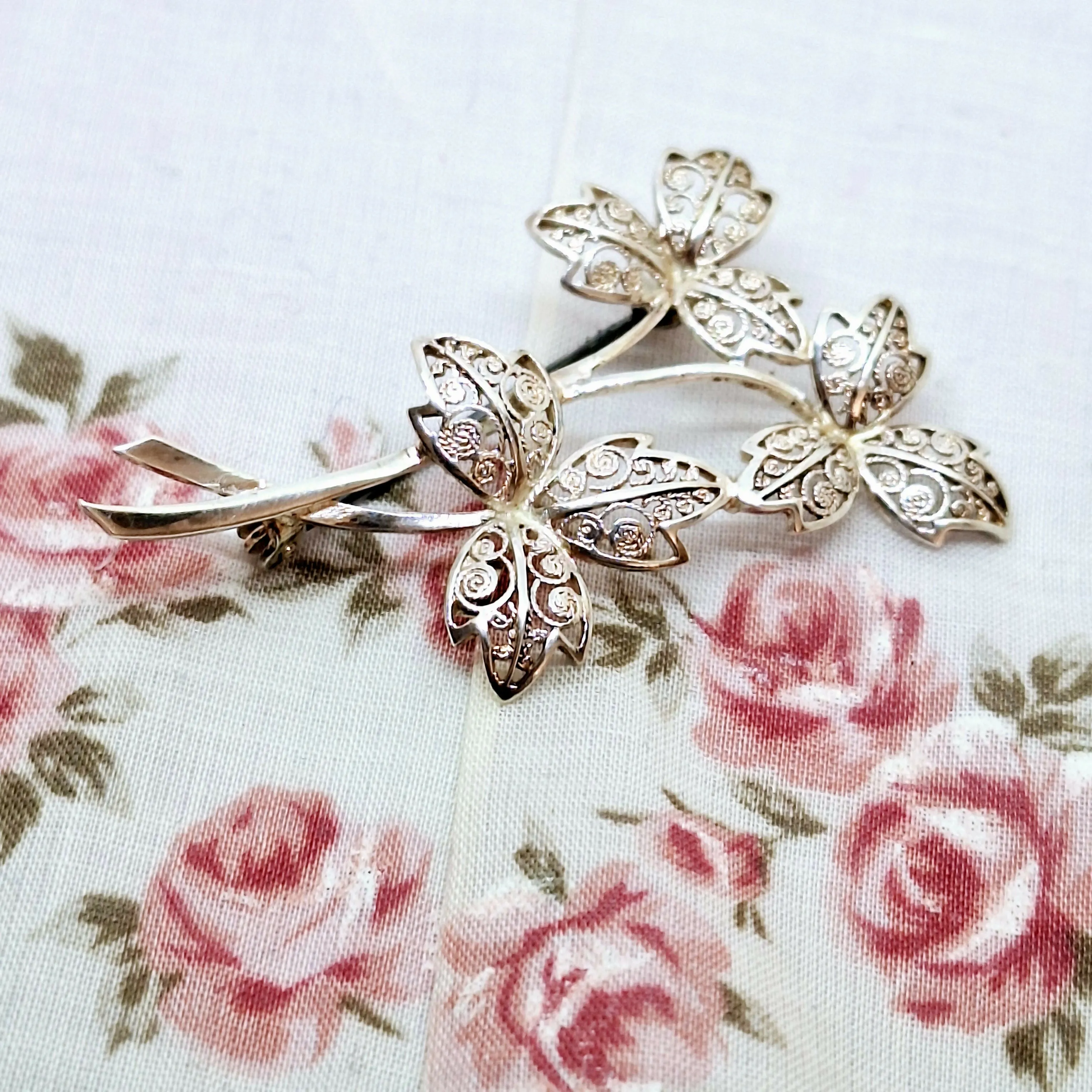 Filigree Silver Leaf Brooch