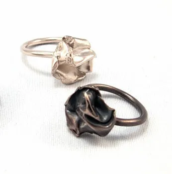 Fold Ring Top Crumple in Sterling Silver.