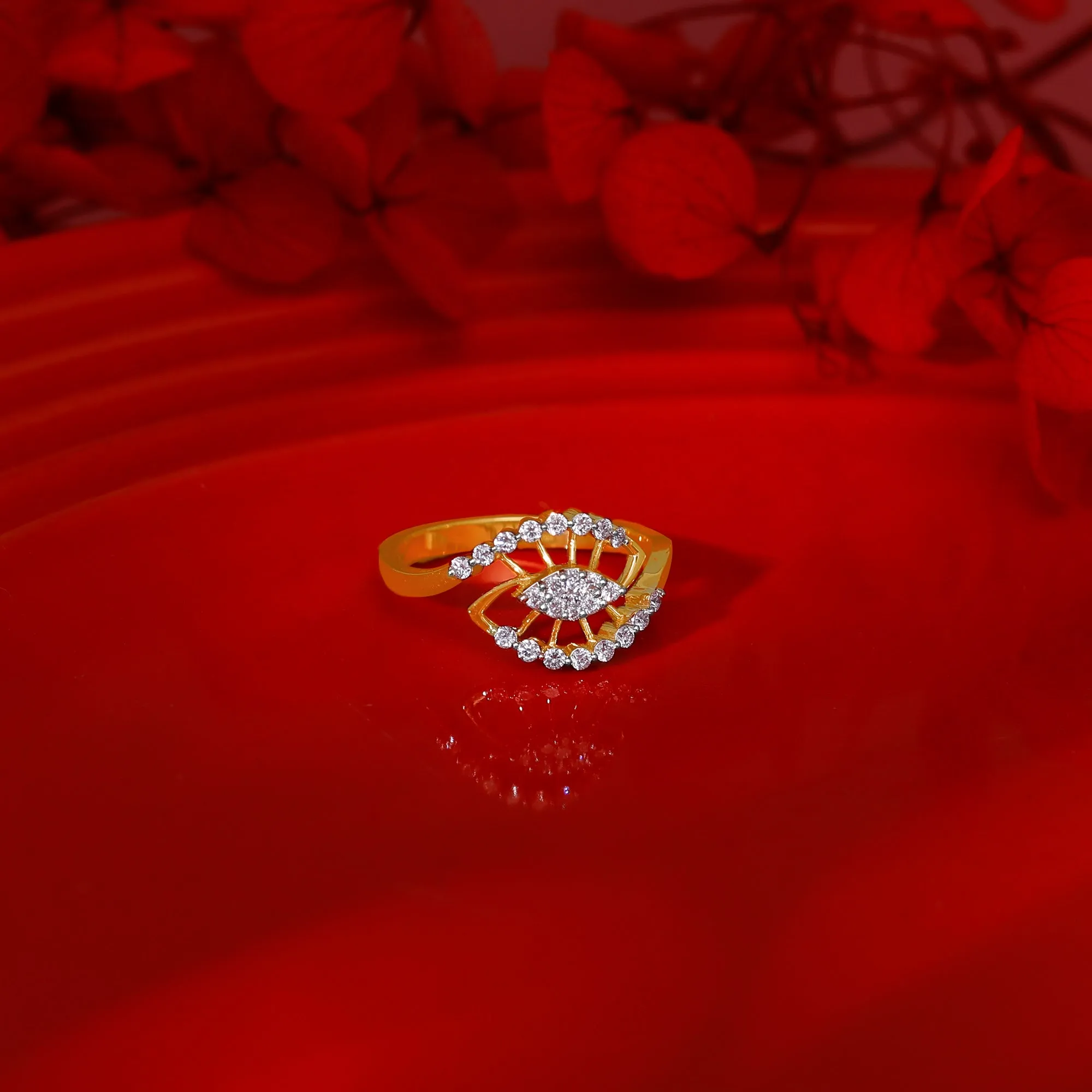 Gold Melifluos Diamond Ring