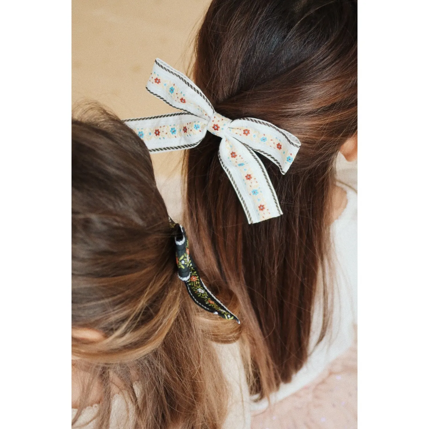 Konges Sl?jd Beige Ribbon Bowie Hair Clip