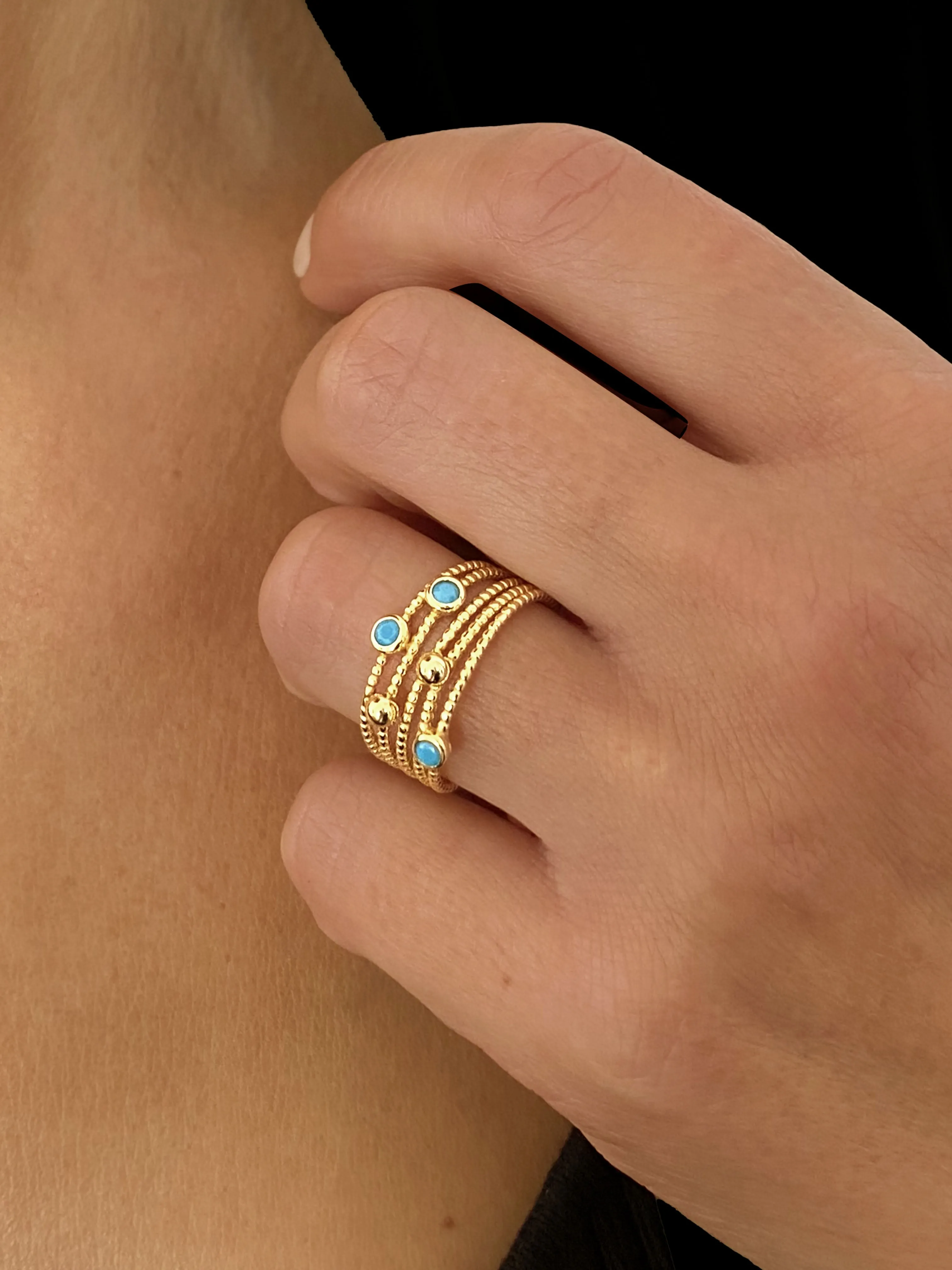 Ring in 925 Silver gilded with 18k yellow gold assembled with Turquoise
