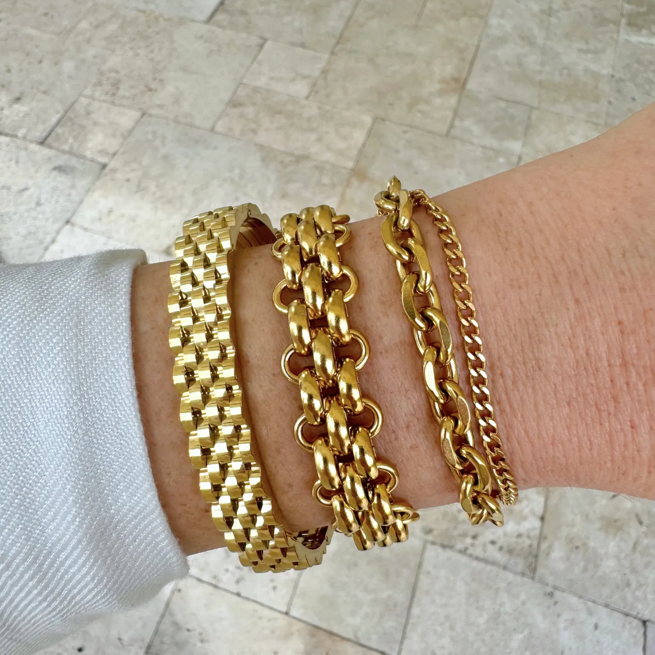 Rosalinda Chunky Chain Toggle Bracelet