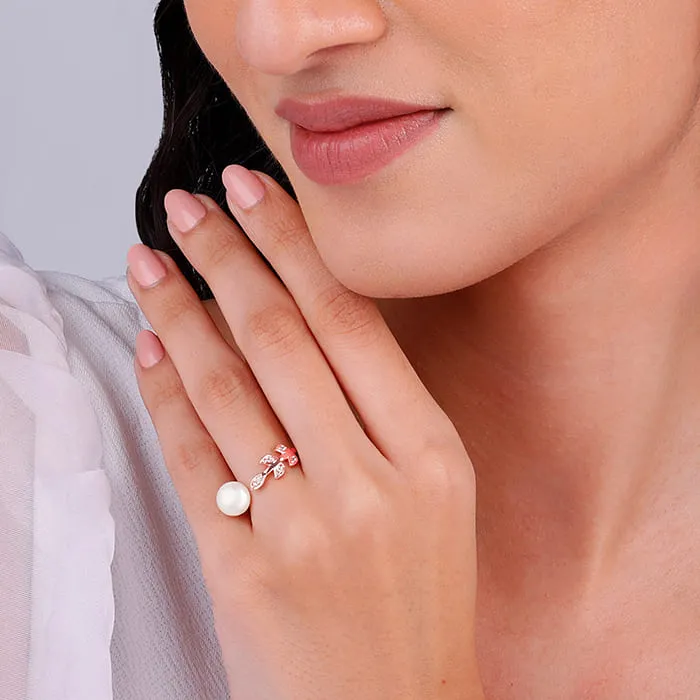 Rose Gold Leafy Pearl Ring