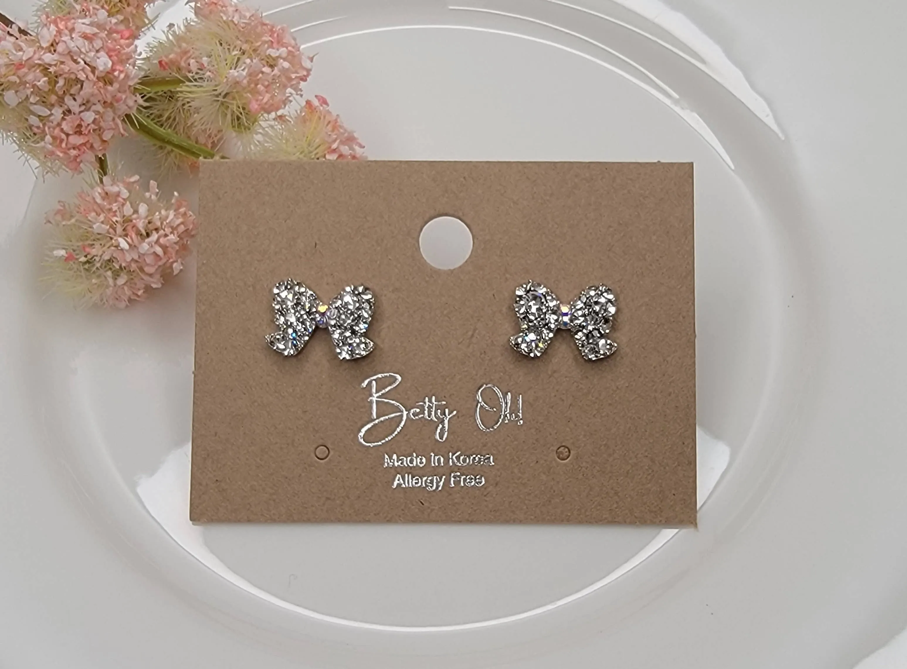 SMALL BOW STUD EARRINGS