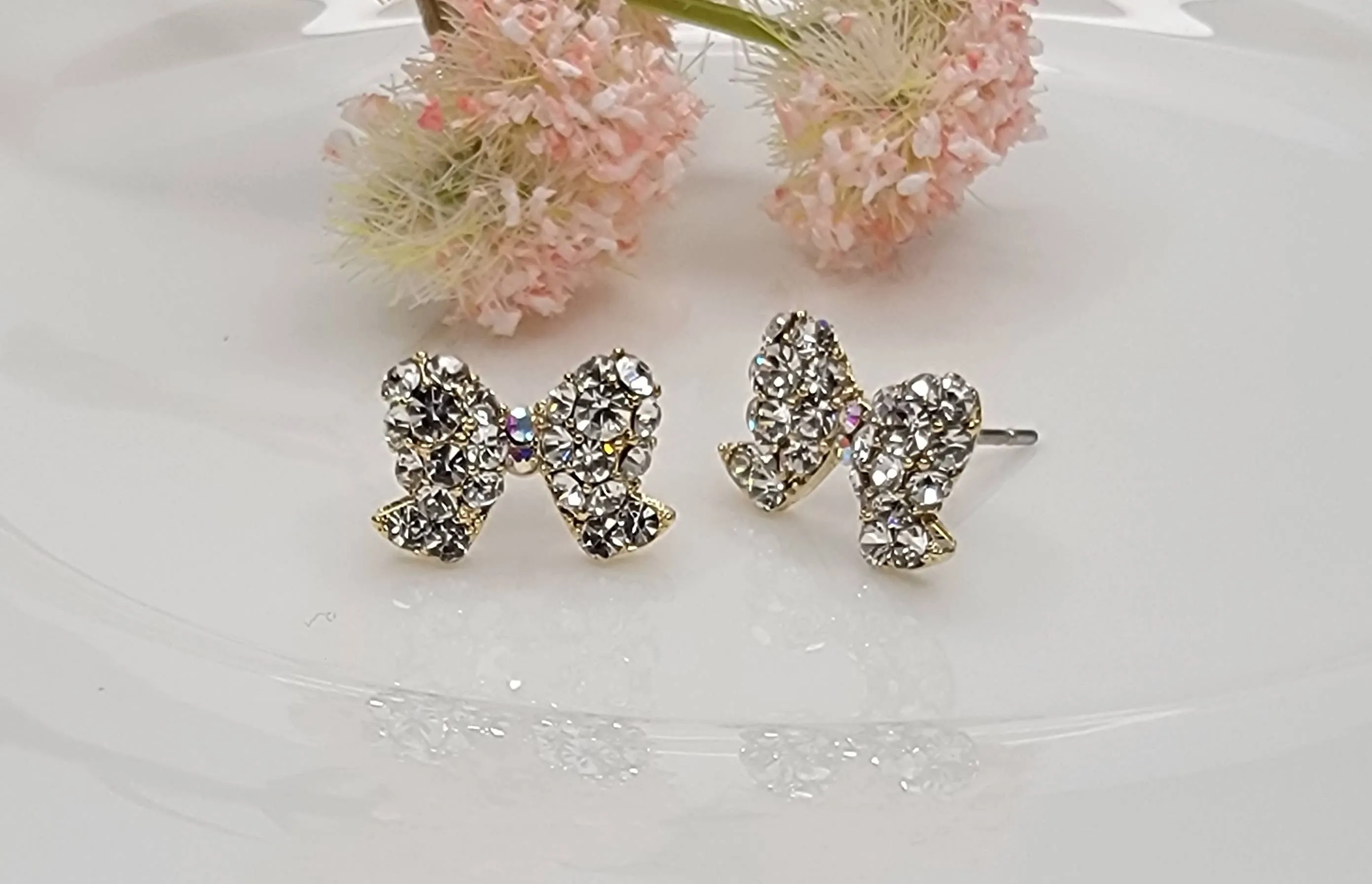 SMALL BOW STUD EARRINGS