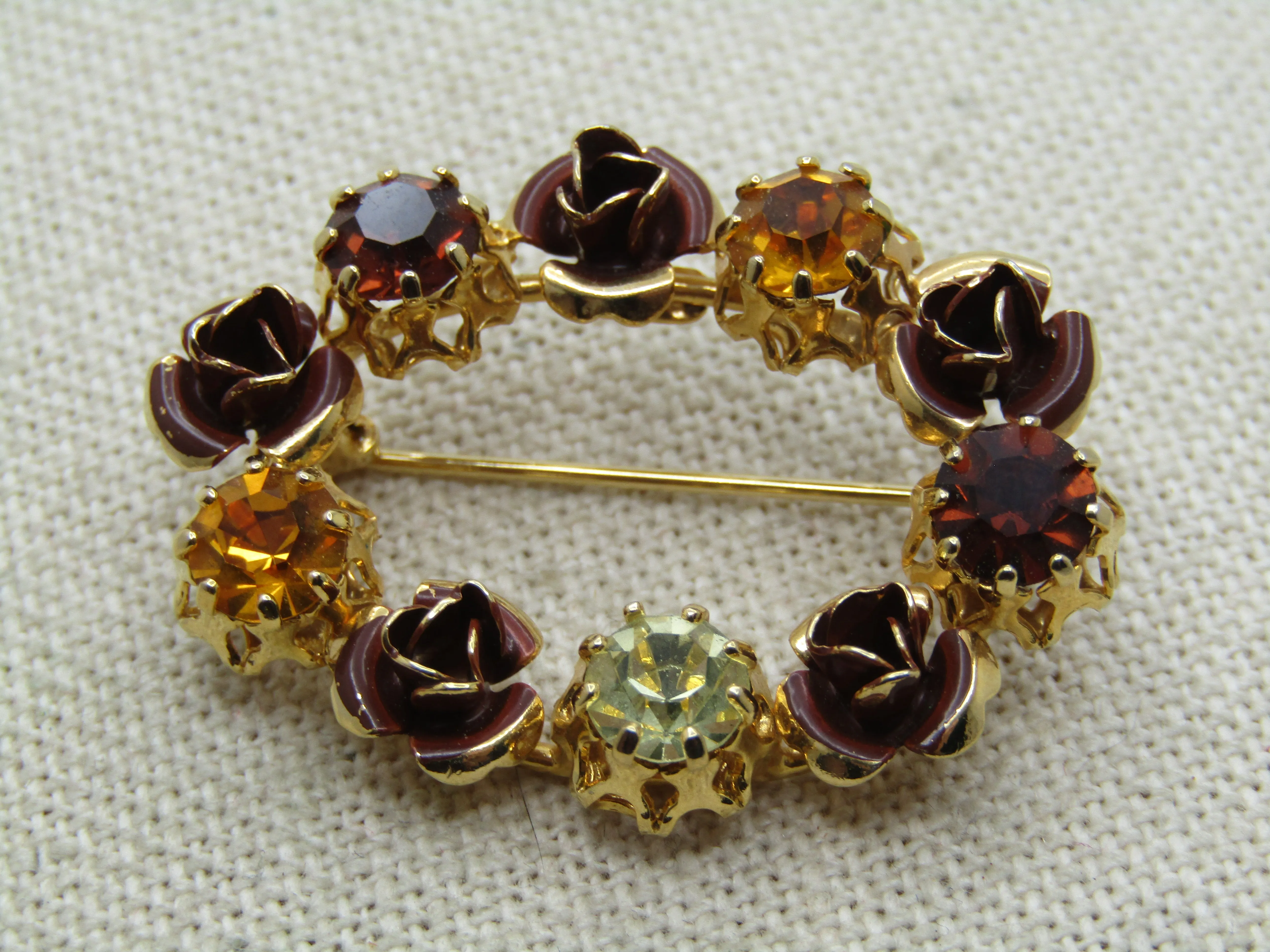 Vintage Austria Crystal Oval Brooch, Rose Blossoms, 1940's-1960's.