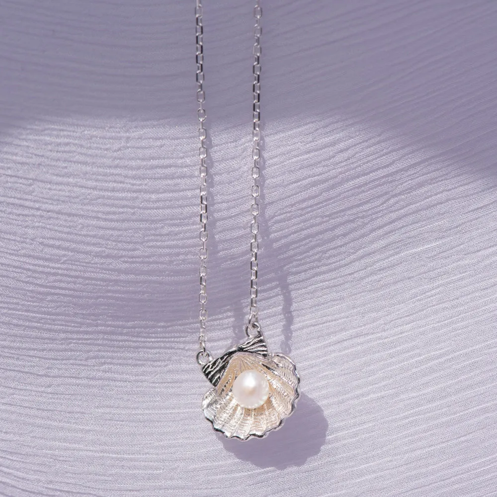 Zoe & Morgan x Walker & Hall Camino Pearl Pendant - Sterling Silver